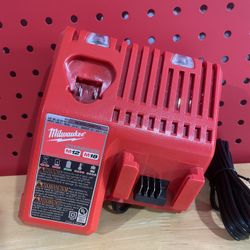 Milwaukee M12 M18 Multi volt Charger 