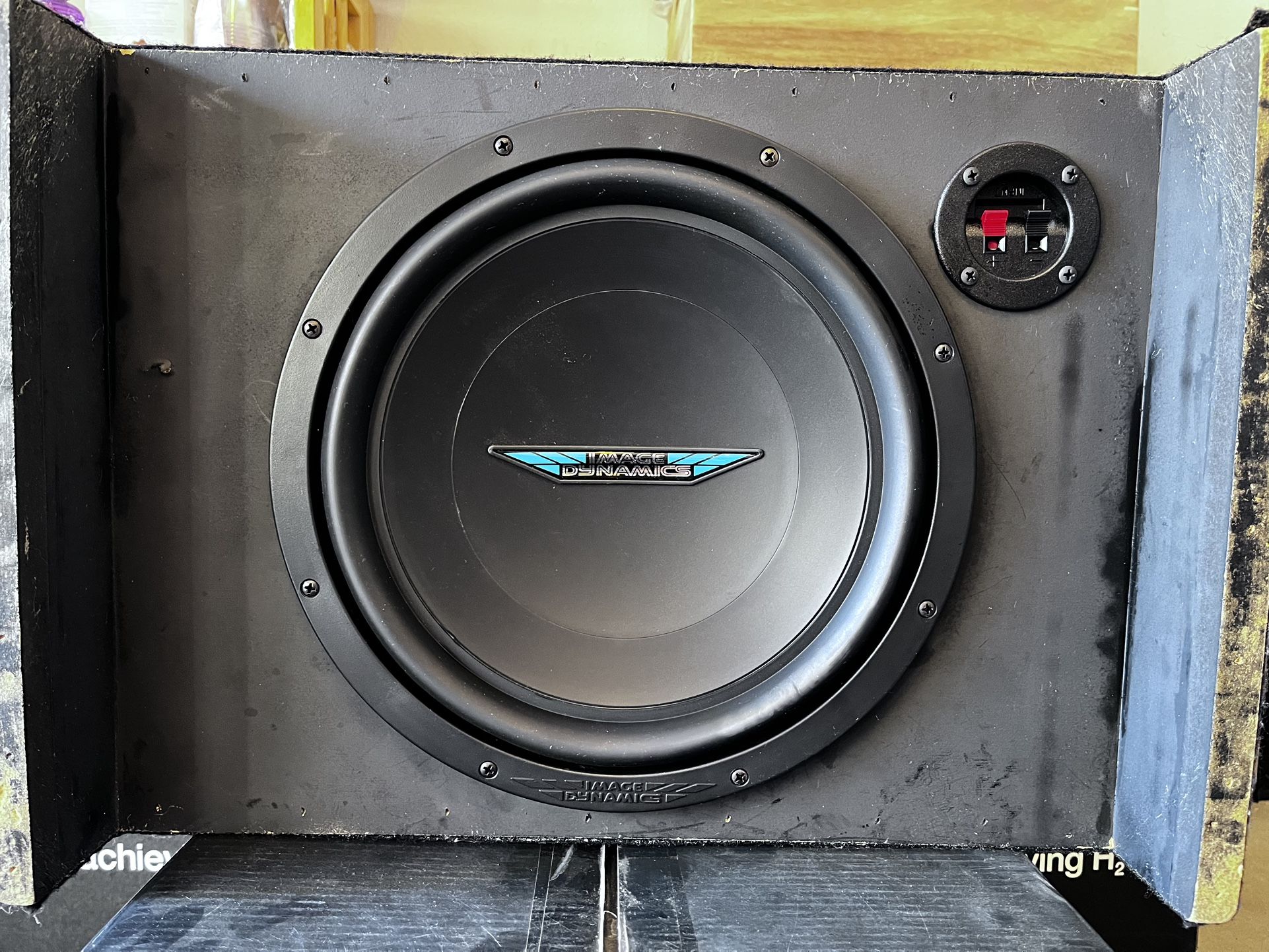 Image Dynamics iDQ12 12” Subwoofer with Box