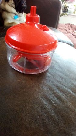 Dry Flour siFter and measuring cup