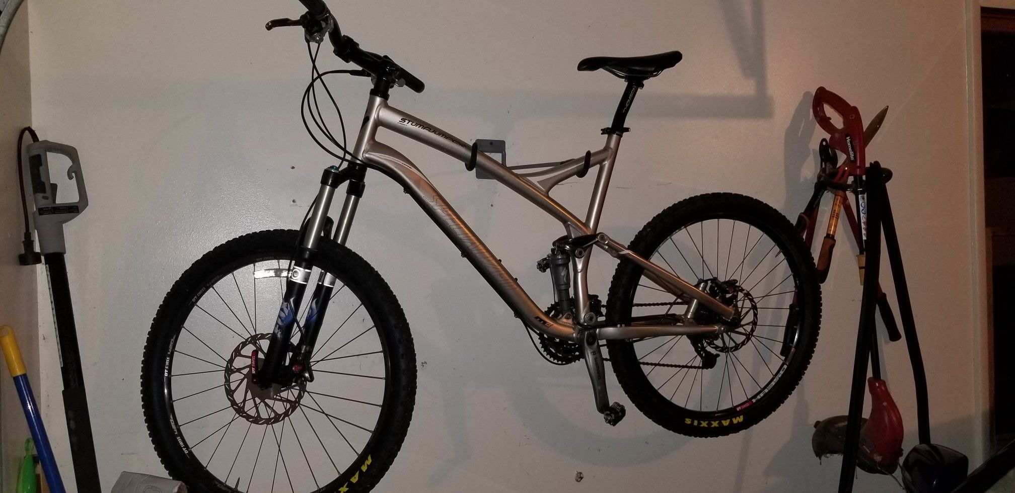 Specialized Stumpjumper, 2009 FSR pro, very good condition xl