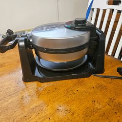 Deep waffle maker