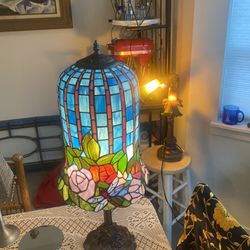 Unique Old Tiffany Lamp