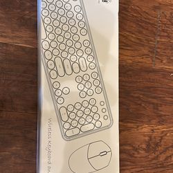 MOFII Sweet Wireless Keyboard & Mouse Combo Set – Retro Round Keycaps, Mixed Green, 2.4GHz, Full Size, New in Box