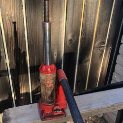 Bottle Jack - Hydraulic 1.5 Ton