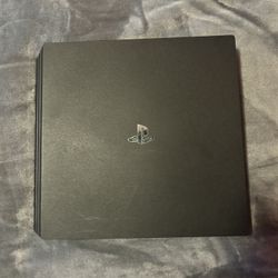 PS4 Pro 