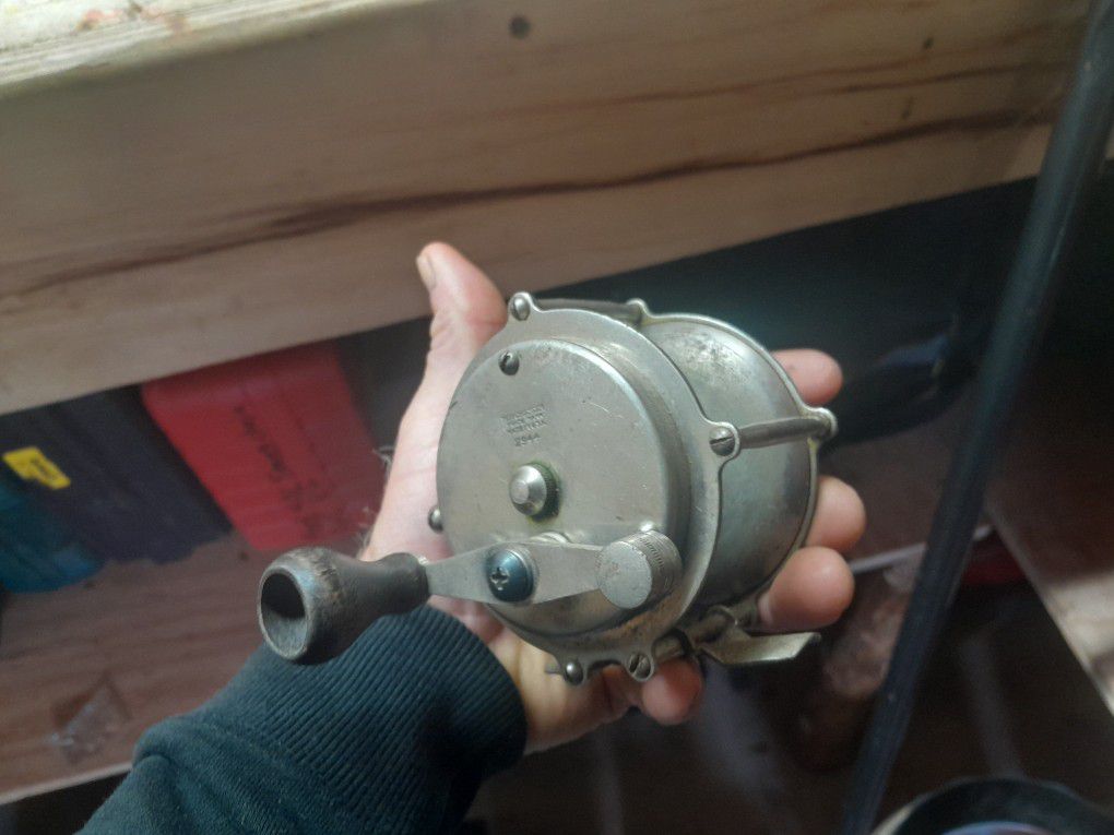 Winchester Fishing Reel