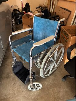 Foldable Wheelchair