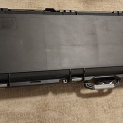 PLANO RIFLE CASE. Double