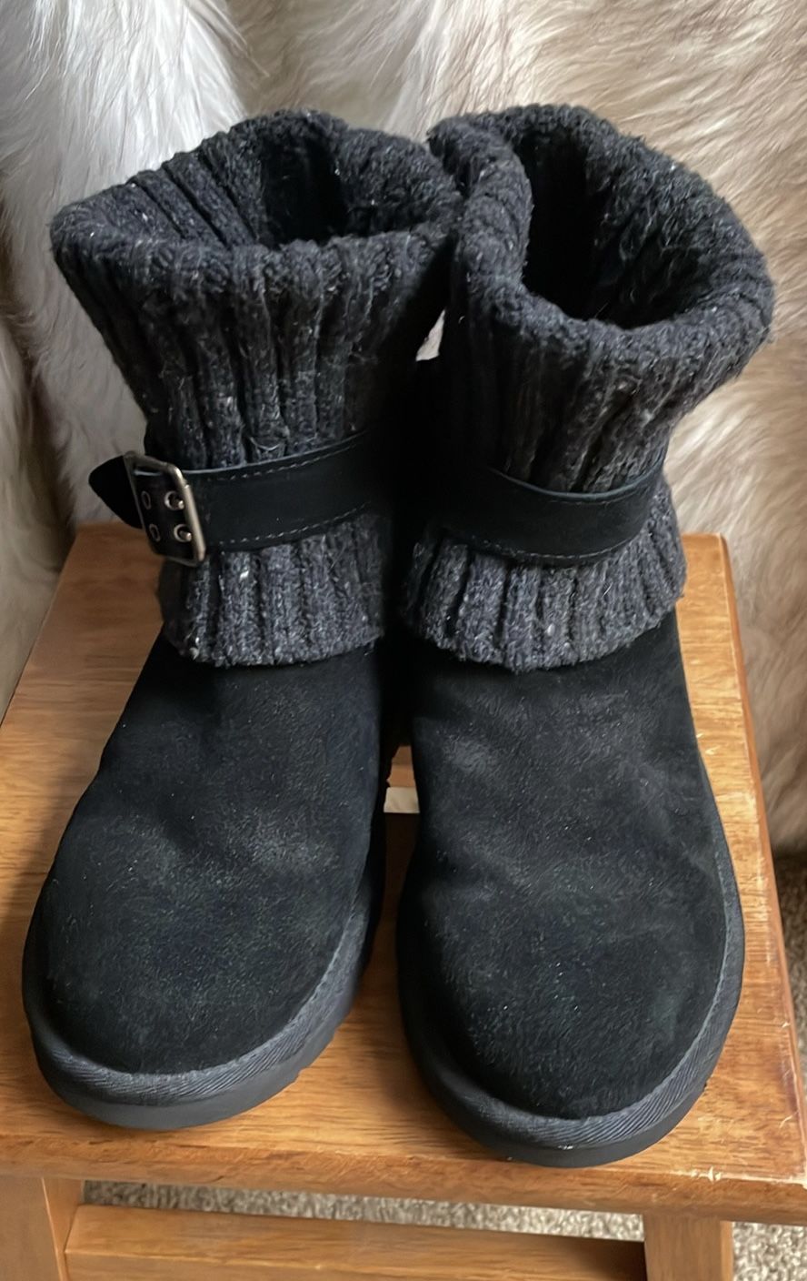 UGG Women’s Boots Sz 6 Black Suede & sweater Buckle ankle Boots