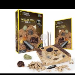 National GEOGRAPHIC  Mega FOSSIL kit