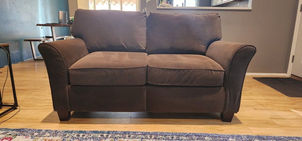 Brown Couch / Sofa 