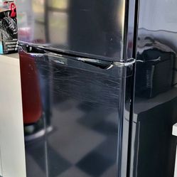 Refrigerator, FREE! Not Cooling, Light Turns On 