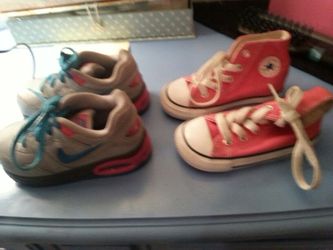 Girls shoes