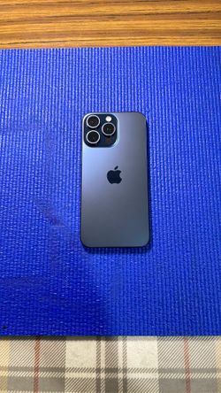 Iphone 15pro max 1tb blue unlocked