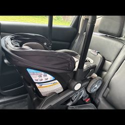 Even Flo Duo Stroller/Car seat 
