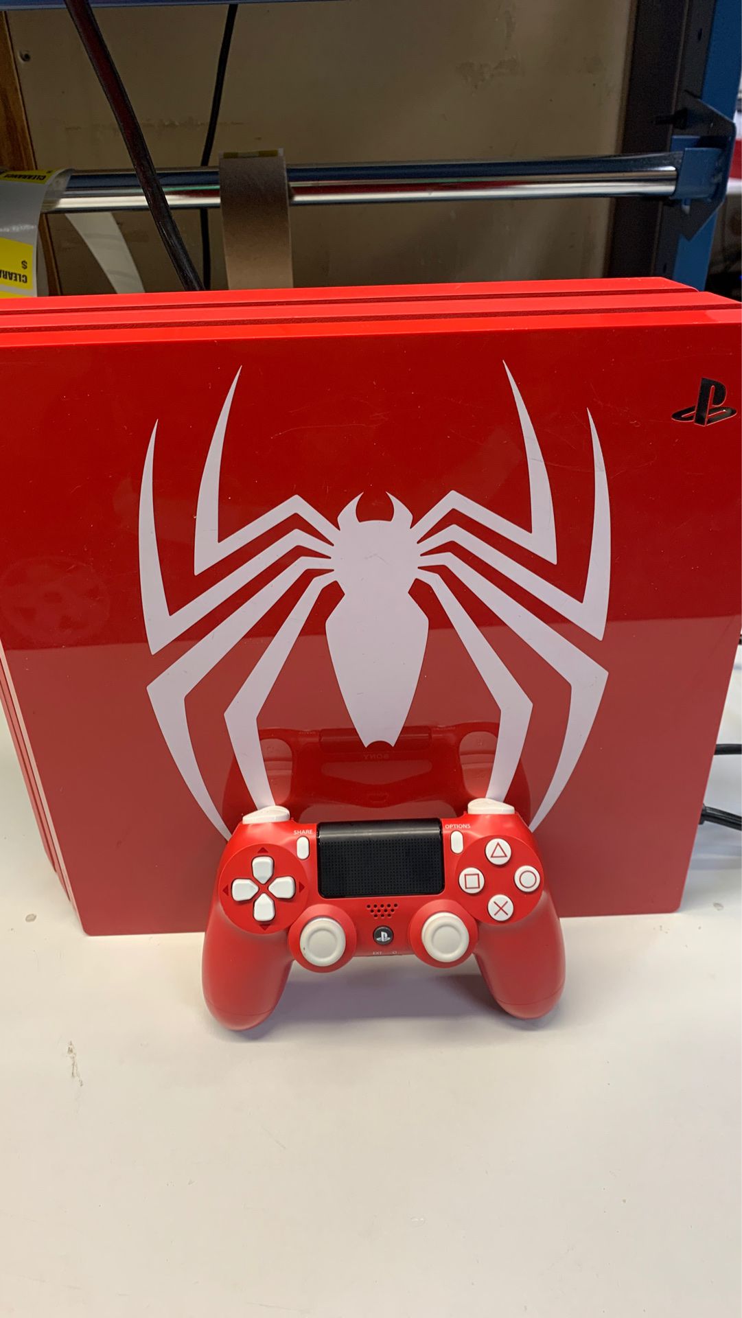 Spider-Man edition PS4 PRO