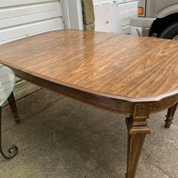 Mid Century Modern Table In Long Island Great Neck 