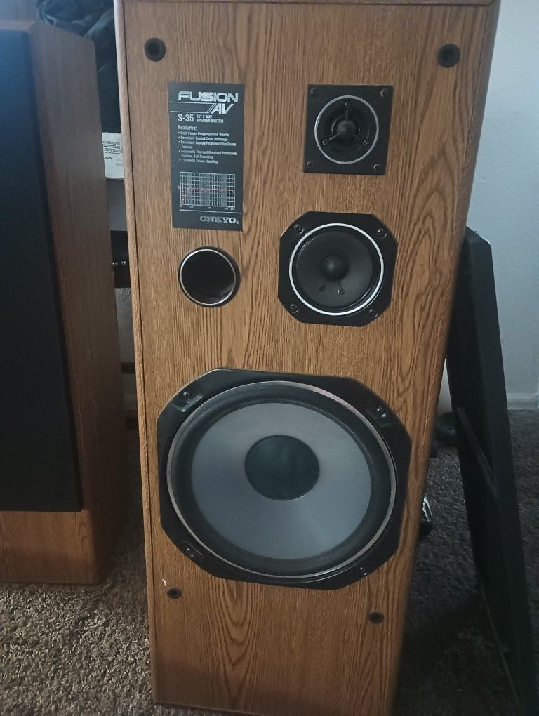 Onkyo 12in Tower Speakers