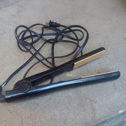 !! Hair  Styler  By Chi