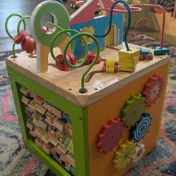 Battat Parents activity cube wooden wood standing center