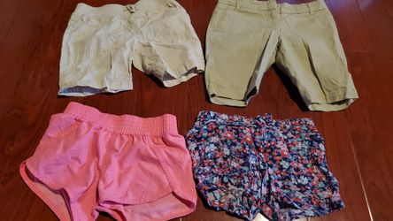 Girl's short sizes 5,6 & 7