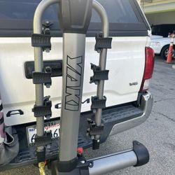 Yakima Swing out Bike Rack