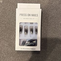 Never Used Press On Nails