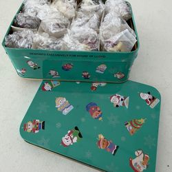 house of lloyd miniature candles in christmas tin NIB original packaging