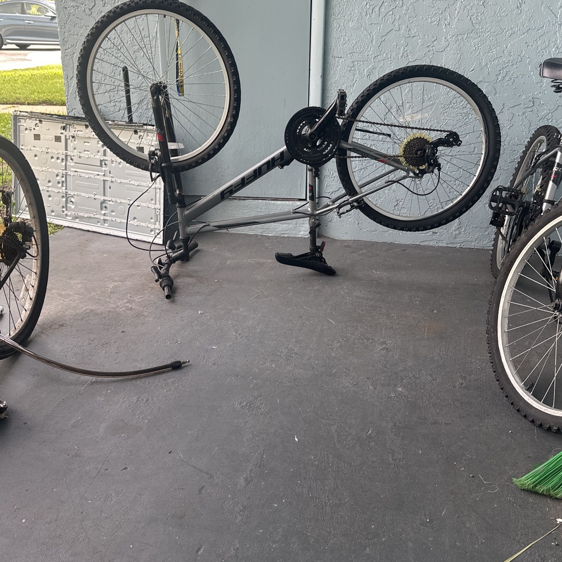 26 Hinches Lady’s Bike Like New