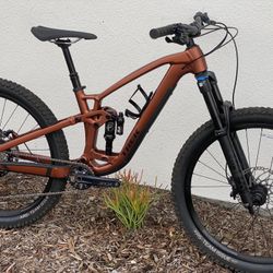 Trek Fuel EX 8 Small New Never Ridden Mountain Bike