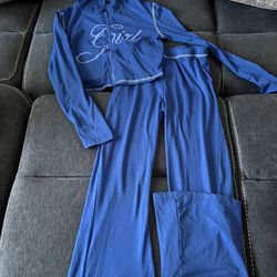 Two Piece Set 