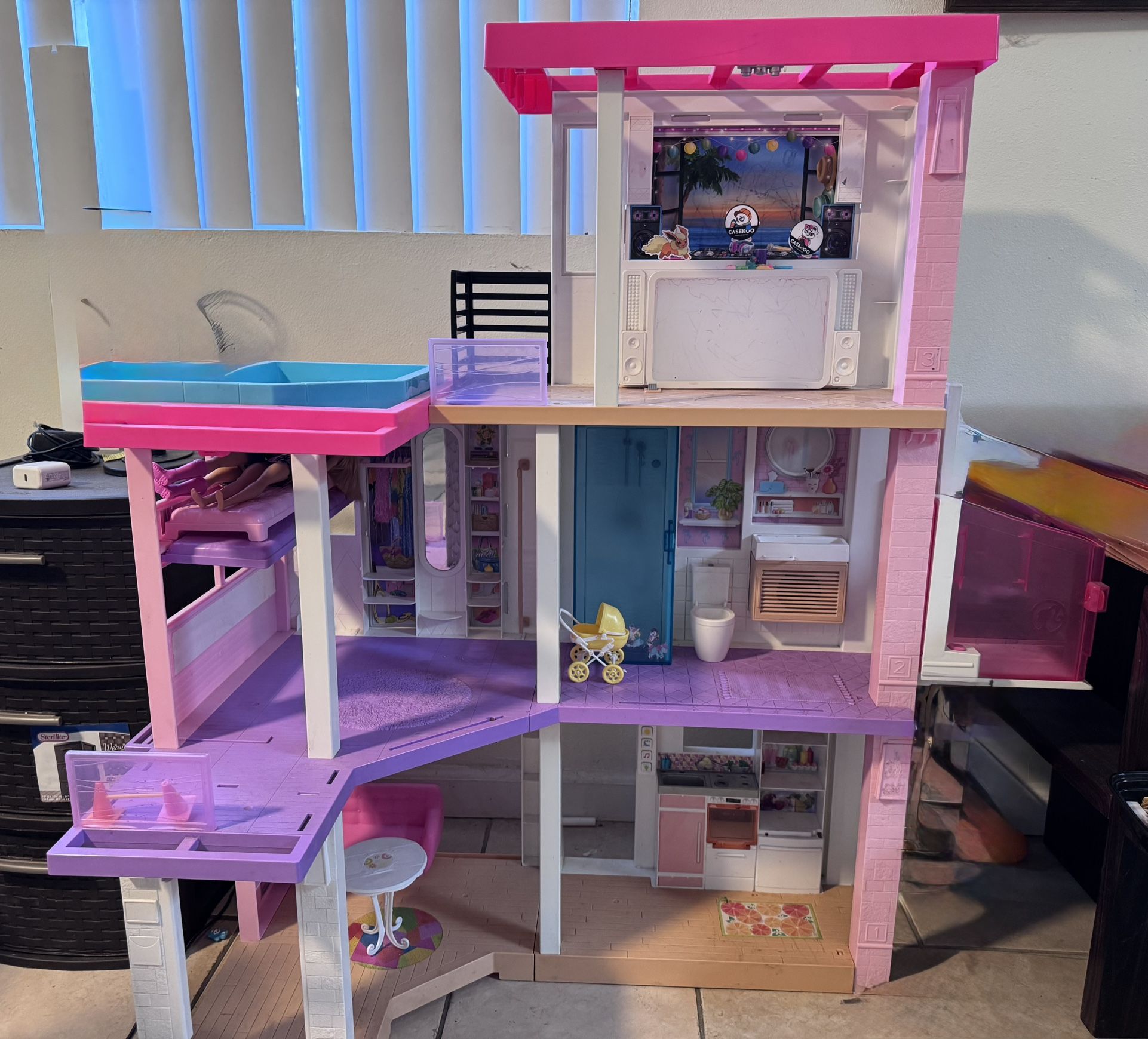 Doll House