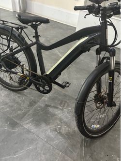 Bike AVENTON Everything works; it doesn't have a battery or charger