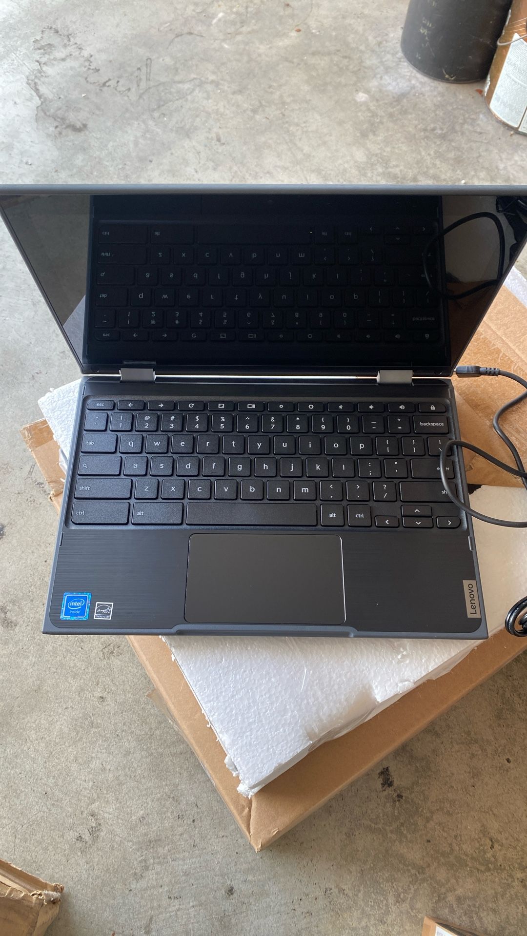 Lenovo 300e Chromebook 2nd Gen