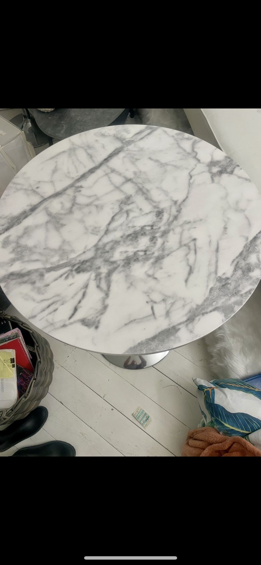 2 Faux Marble Light Weight Snack Tables