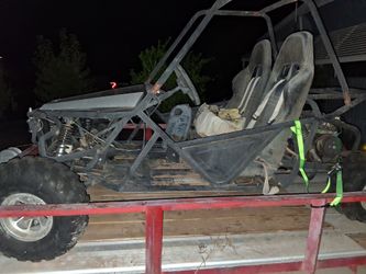 2018 Kandi buggy black it's a 2 stroke