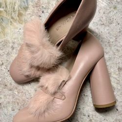 New! Donald Pilner  Woman’s Soft 100% Leather Very Unique Shoes! US Size 8, Color- Light Pink! 