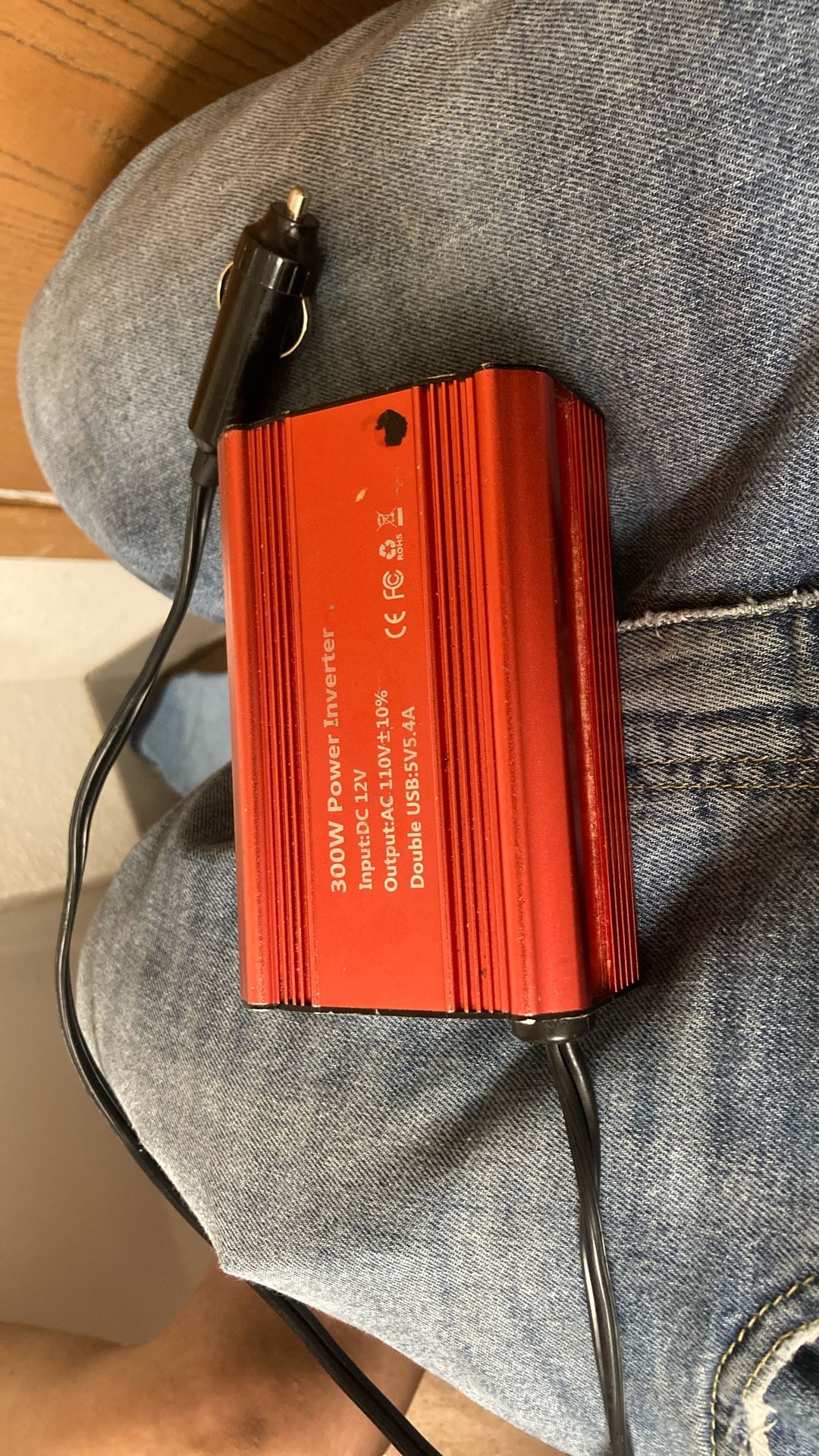300 W Power Inverter
