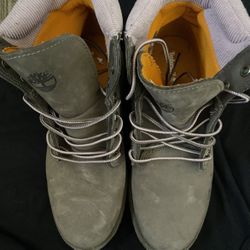 BRAND NEW TIMBERLANDS 