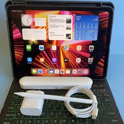 128GB Apple IPad Pro 11” 3rd Generation (2021 Model / M1 chip/ Liquid Retina / Face ID) with stylus pen, keyboard & Accesories (Warranty 10/2023)