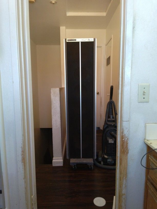 Shure VA 300-S Speaker