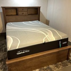 Queen Sized Tempurpedic Hybrid Mattress & Amish Made Frame