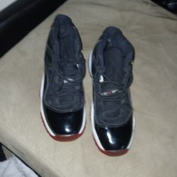 Retro Jordan's Bred Size 8 