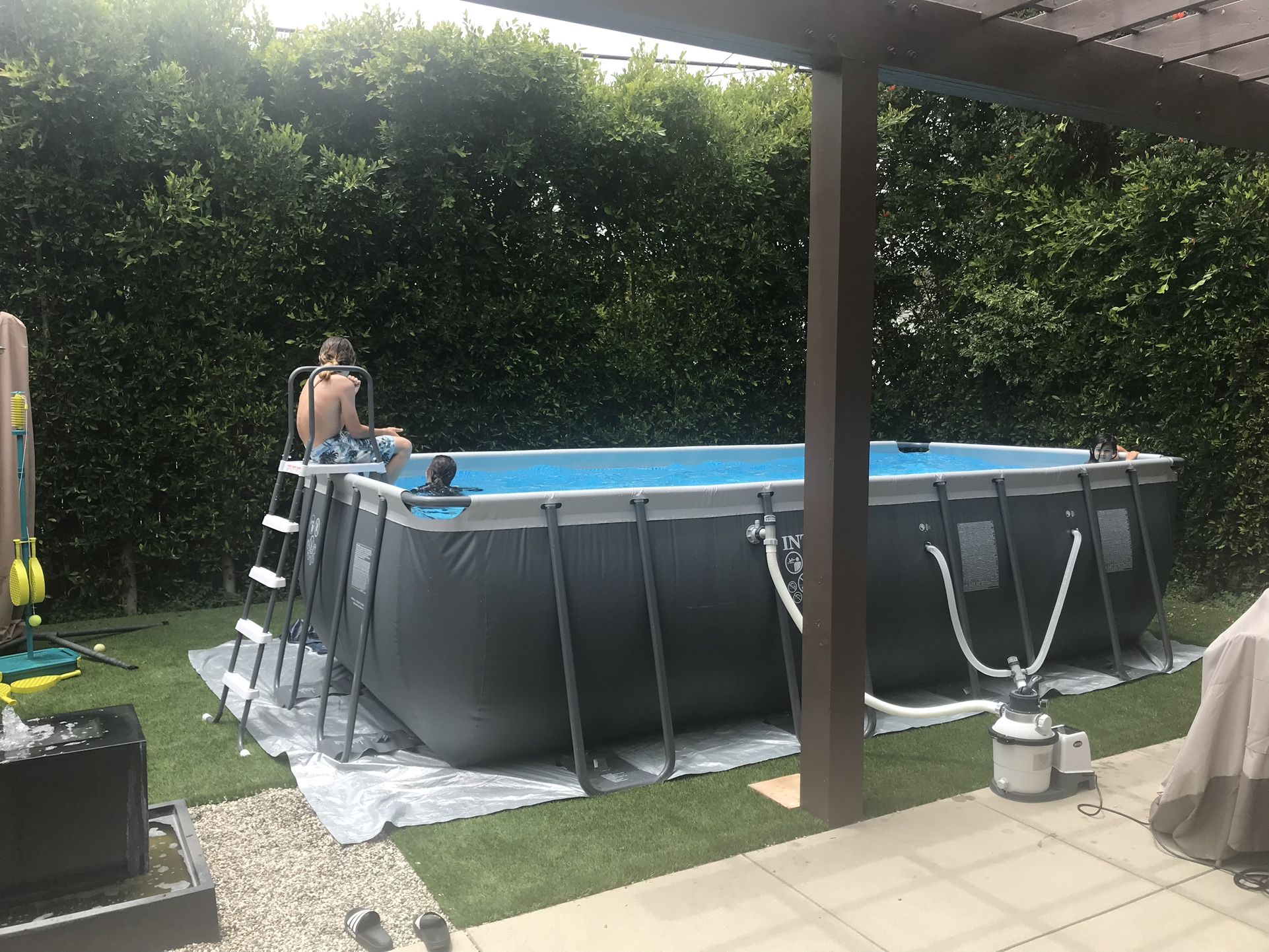 Intex 26351EH 18ft X 9ft X 52in Ultra Frame Rectangular Pool Set with Sand Filter Pump, Ladder, Ground Cloth & Pool Cover