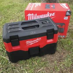 Milwaukee M18 Vacuum VACUUM ONLY
