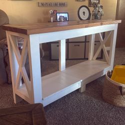 Farmhouse Side Table 