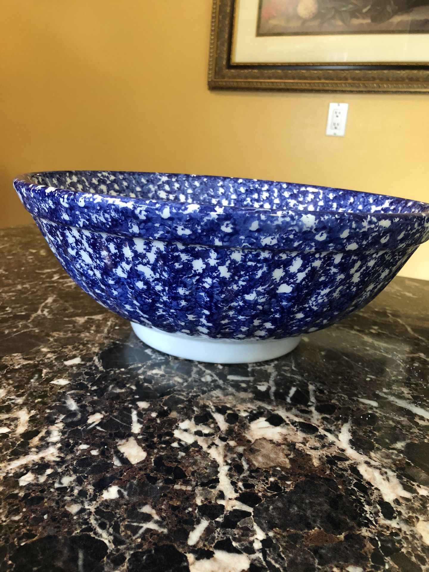 Ceramic bowl