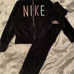 Nike 3T Girls Outfit