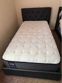 twin mattress