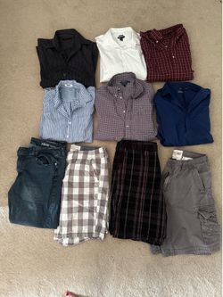 Bag of Men’s L/XL clothing